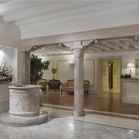 Hotel Ai Reali - Small Luxury Hotels Of The World Venezia Esterno foto