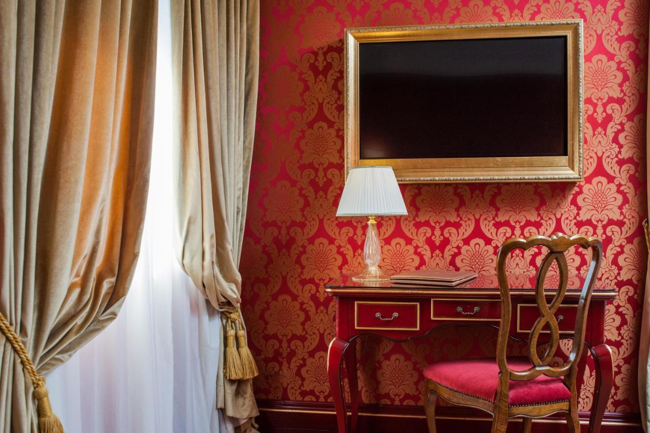 Hotel Ai Reali - Small Luxury Hotels Of The World Venezia Esterno foto