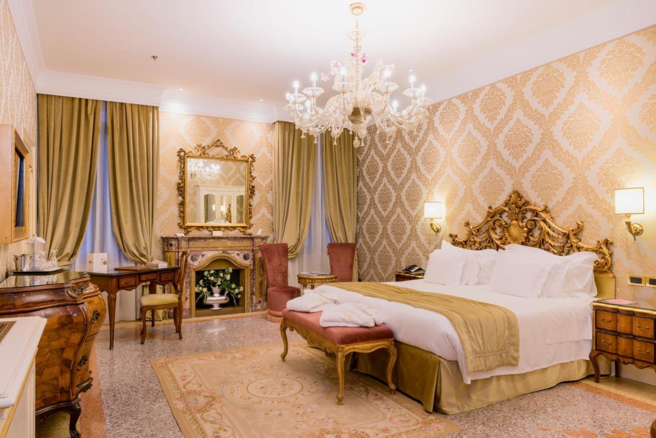 Hotel Ai Reali - Small Luxury Hotels Of The World Venezia Esterno foto